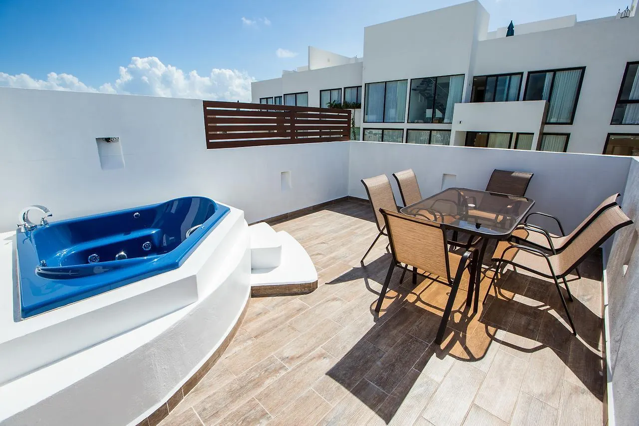 Condominio Paraiso Magico Playa del Carmen 0*,